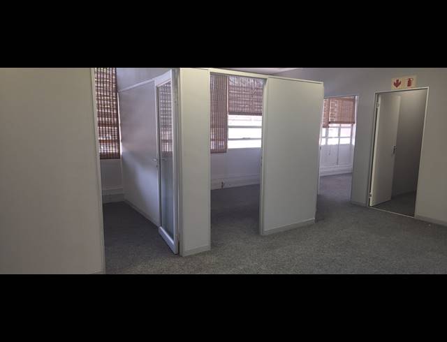 100M² OFFICE TO LET IN GLENWOOD
